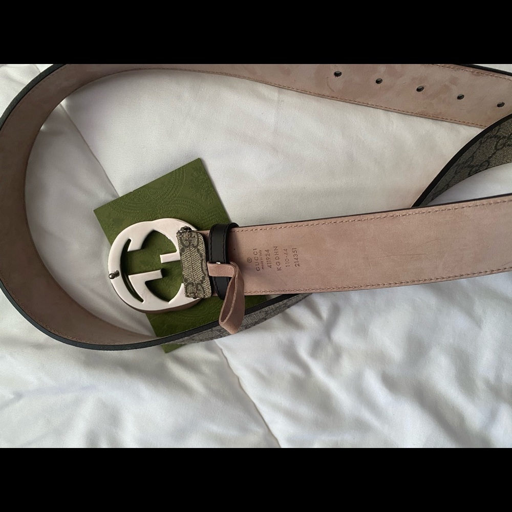 Brand new Women’s Gucci belt